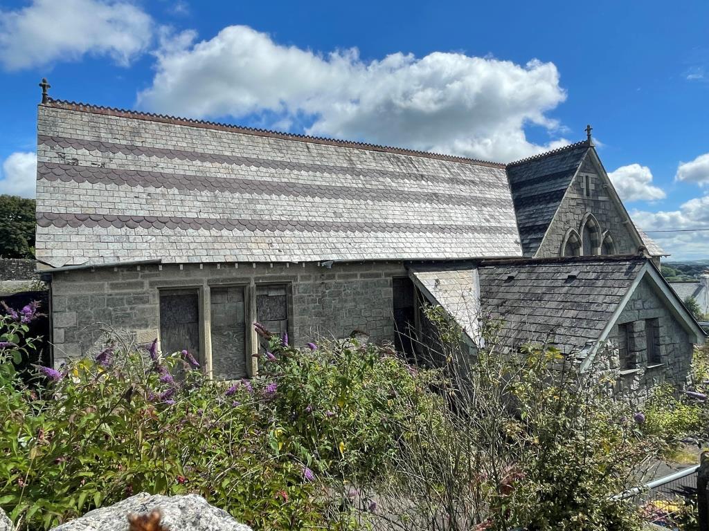 Lot: 56 - SUBSTANTIAL FORMER SCHOOL PREMISES - Alternative view from Treverbyn Road